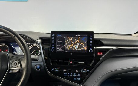 Toyota Camry, 2021 год, 2 900 000 рублей, 22 фотография