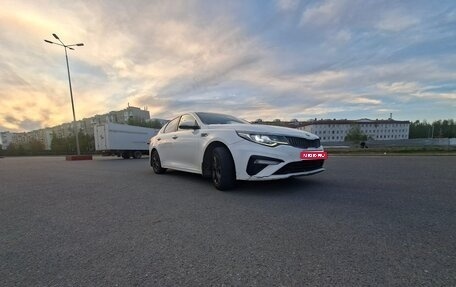 KIA Optima IV, 2019 год, 1 050 000 рублей, 1 фотография