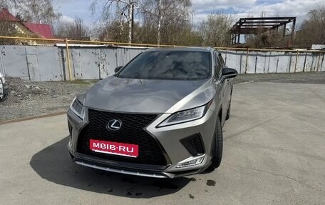 Lexus RX IV рестайлинг, 2020 год, 4 600 000 рублей, 1 фотография