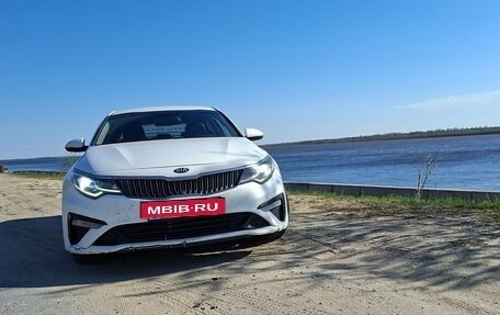KIA Optima IV, 2019 год, 1 050 000 рублей, 3 фотография