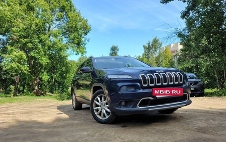 Jeep Cherokee, 2014 год, 2 000 000 рублей, 16 фотография