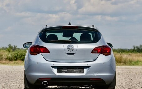 Opel Astra J, 2011 год, 736 000 рублей, 3 фотография