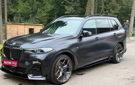 BMW X7, 2021 год, 11 000 000 рублей, 2 фотография
