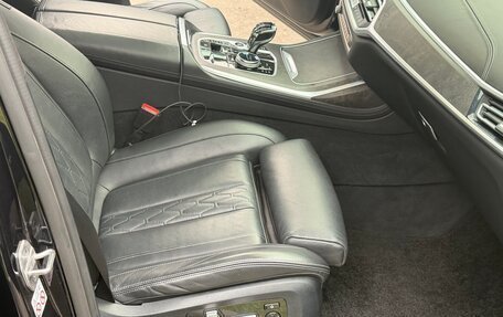 BMW X7, 2021 год, 11 000 000 рублей, 15 фотография