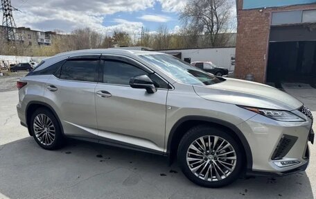Lexus RX IV рестайлинг, 2020 год, 4 600 000 рублей, 3 фотография