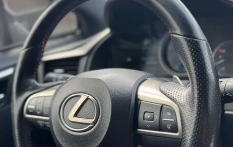 Lexus RX IV рестайлинг, 2020 год, 4 600 000 рублей, 9 фотография