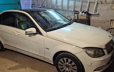 Mercedes-Benz C-Класс, 2010 год, 550 000 рублей, 1 фотография