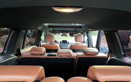 Mercedes-Benz GLS, 2017 год, 4 990 000 рублей, 9 фотография