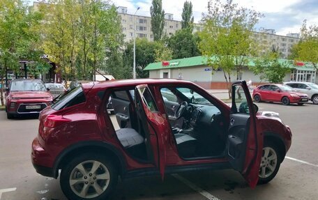 Nissan Juke II, 2011 год, 749 000 рублей, 14 фотография