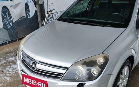 Opel Astra H, 2008 год, 352 000 рублей, 2 фотография