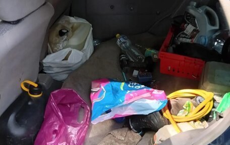 Nissan Micra II, 2001 год, 300 000 рублей, 8 фотография
