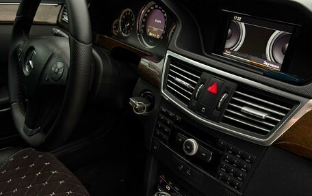 Mercedes-Benz E-Класс, 2009 год, 1 350 000 рублей, 10 фотография