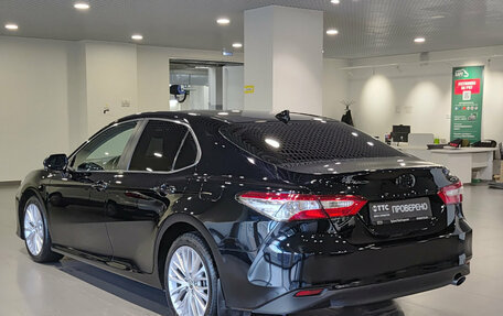 Toyota Camry, 2019 год, 2 467 000 рублей, 8 фотография
