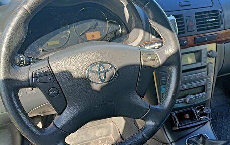 Toyota Avensis III рестайлинг, 2007 год, 755 500 рублей, 25 фотография