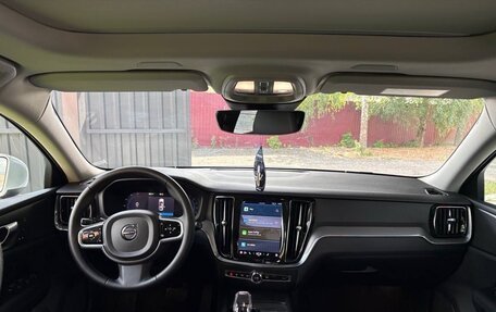 Volvo V60 II, 2022 год, 3 790 000 рублей, 15 фотография