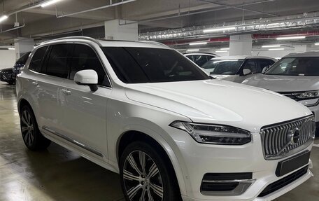 Volvo XC90 II рестайлинг, 2023 год, 7 250 000 рублей, 2 фотография