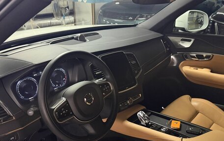 Volvo XC90 II рестайлинг, 2023 год, 7 250 000 рублей, 14 фотография