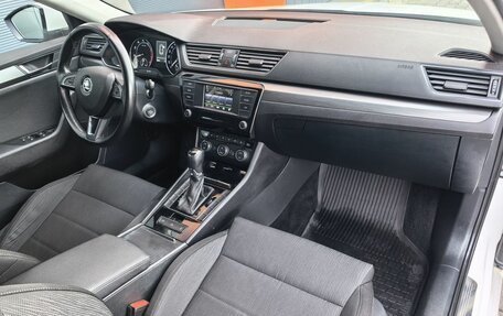 Skoda Superb III рестайлинг, 2016 год, 1 949 000 рублей, 10 фотография