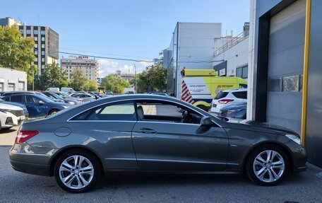 Mercedes-Benz E-Класс, 2010 год, 1 263 000 рублей, 4 фотография