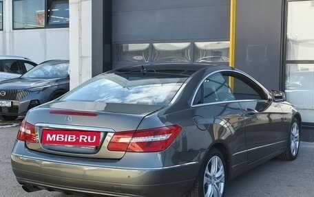 Mercedes-Benz E-Класс, 2010 год, 1 263 000 рублей, 5 фотография