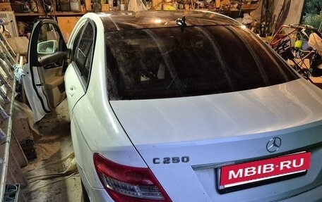 Mercedes-Benz C-Класс, 2010 год, 550 000 рублей, 16 фотография