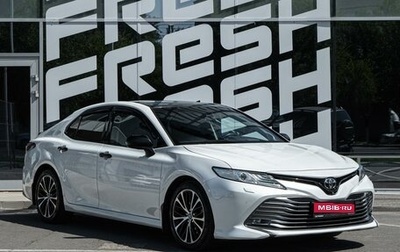 Toyota Camry, 2018 год, 3 049 000 рублей, 1 фотография
