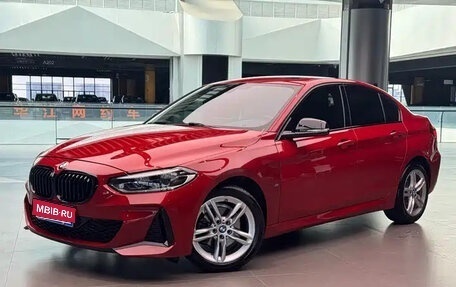 BMW 1 серия, 2022 год, 1 700 000 рублей, 1 фотография