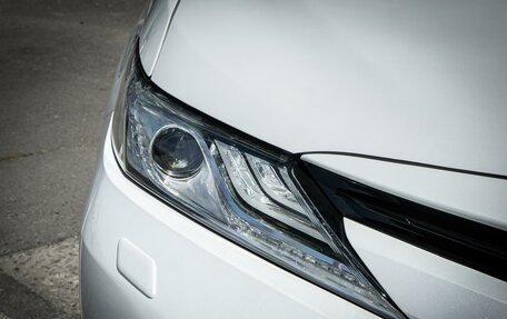 Toyota Camry, 2018 год, 3 049 000 рублей, 6 фотография