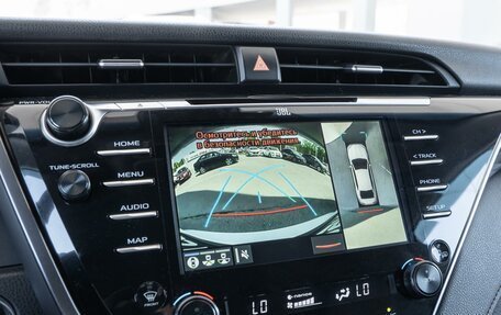 Toyota Camry, 2018 год, 3 049 000 рублей, 20 фотография