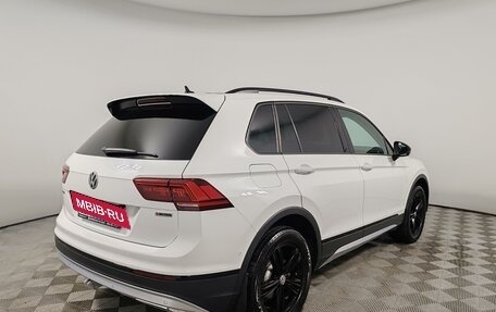 Volkswagen Tiguan II, 2019 год, 2 449 000 рублей, 5 фотография