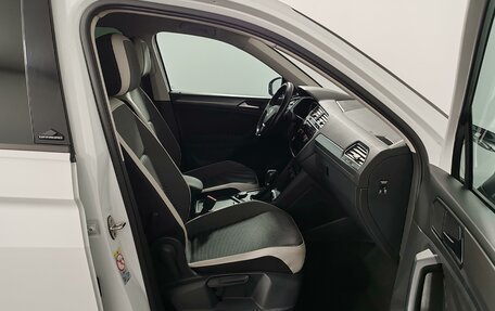 Volkswagen Tiguan II, 2019 год, 2 449 000 рублей, 20 фотография