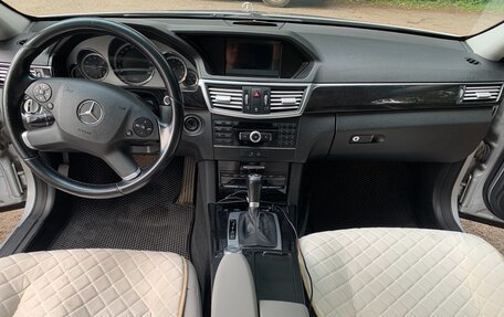 Mercedes-Benz E-Класс, 2010 год, 1 375 000 рублей, 22 фотография