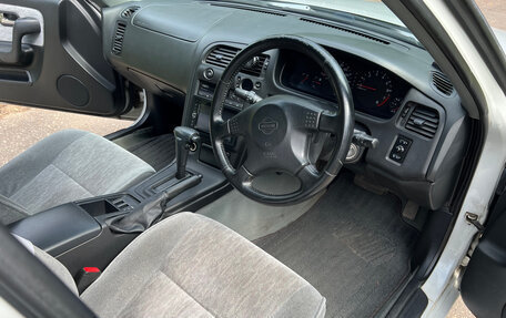 Nissan Skyline, 1996 год, 550 000 рублей, 8 фотография