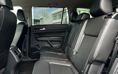Volkswagen Teramont I, 2018 год, 2 797 000 рублей, 10 фотография