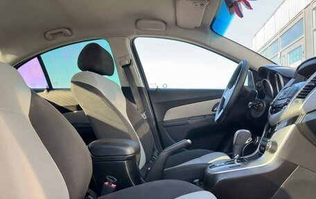 Chevrolet Cruze II, 2011 год, 697 000 рублей, 7 фотография