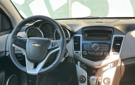 Chevrolet Cruze II, 2011 год, 697 000 рублей, 13 фотография