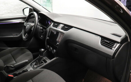 Skoda Octavia, 2019 год, 1 877 000 рублей, 6 фотография