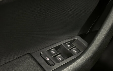 Volkswagen Polo VI (EU Market), 2021 год, 1 595 000 рублей, 14 фотография
