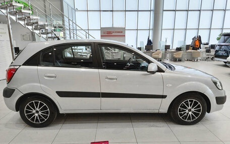 KIA Rio II, 2007 год, 350 000 рублей, 8 фотография