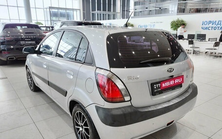 KIA Rio II, 2007 год, 350 000 рублей, 11 фотография