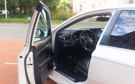 Toyota Camry, 2021 год, 3 050 000 рублей, 12 фотография