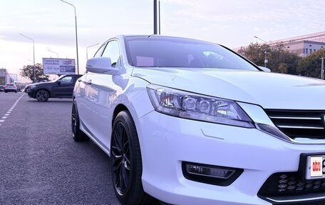 Honda Accord IX рестайлинг, 2013 год, 1 650 000 рублей, 3 фотография