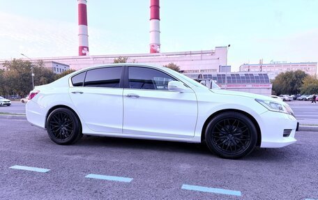 Honda Accord IX рестайлинг, 2013 год, 1 650 000 рублей, 9 фотография