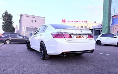 Honda Accord IX рестайлинг, 2013 год, 1 650 000 рублей, 11 фотография