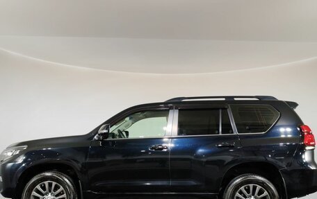 Toyota Land Cruiser Prado 150 рестайлинг 2, 2017 год, 3 480 000 рублей, 8 фотография