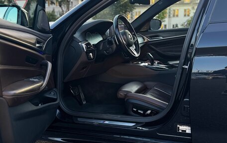BMW 5 серия, 2018 год, 4 450 000 рублей, 16 фотография