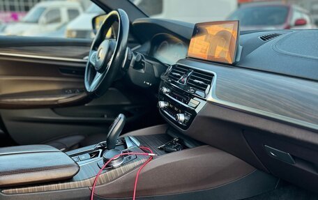 BMW 5 серия, 2018 год, 4 450 000 рублей, 24 фотография