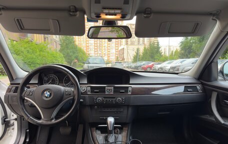 BMW 3 серия, 2011 год, 1 300 000 рублей, 12 фотография