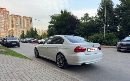 BMW 3 серия, 2011 год, 1 300 000 рублей, 26 фотография