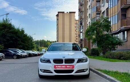 BMW 3 серия, 2011 год, 1 300 000 рублей, 23 фотография